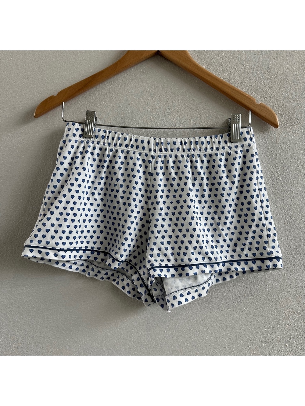 Roller Rabbit Women's Blue Hearts Shorts Size Small